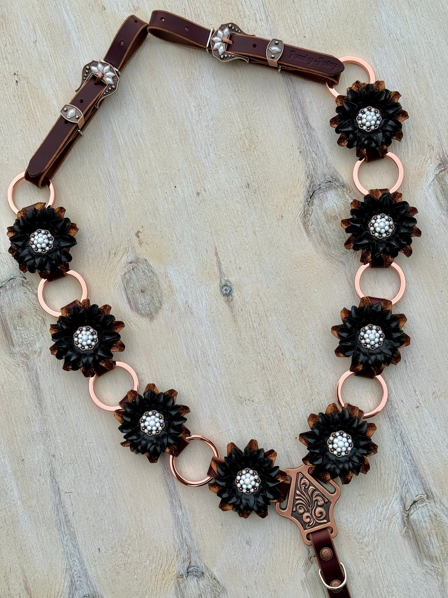 Black Rose Gold Ring Breast Collar