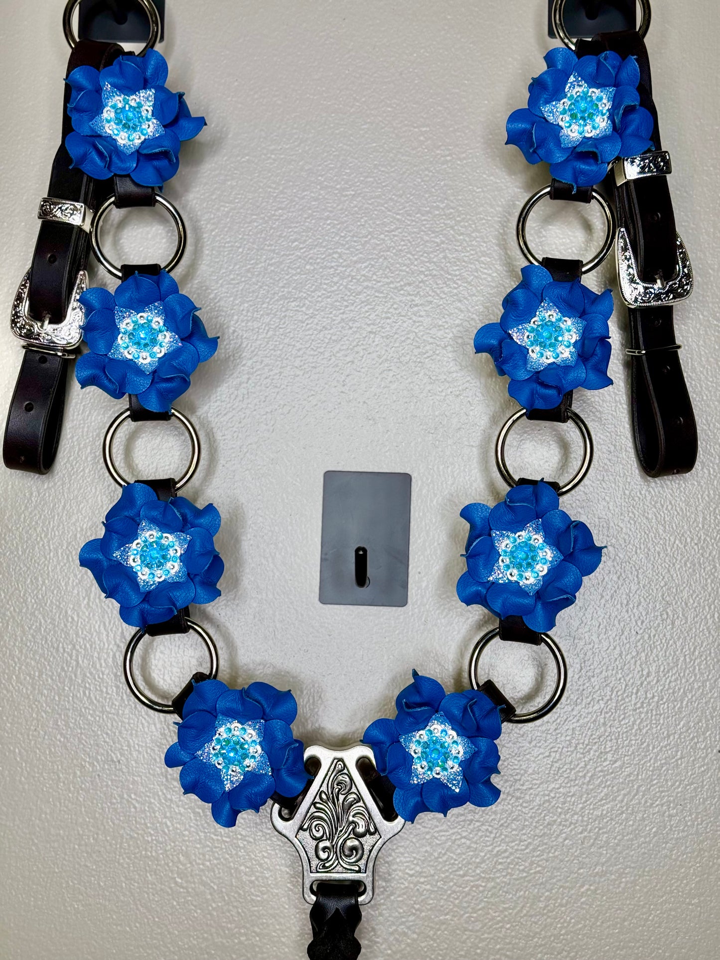 Blue Ring Breast Collar