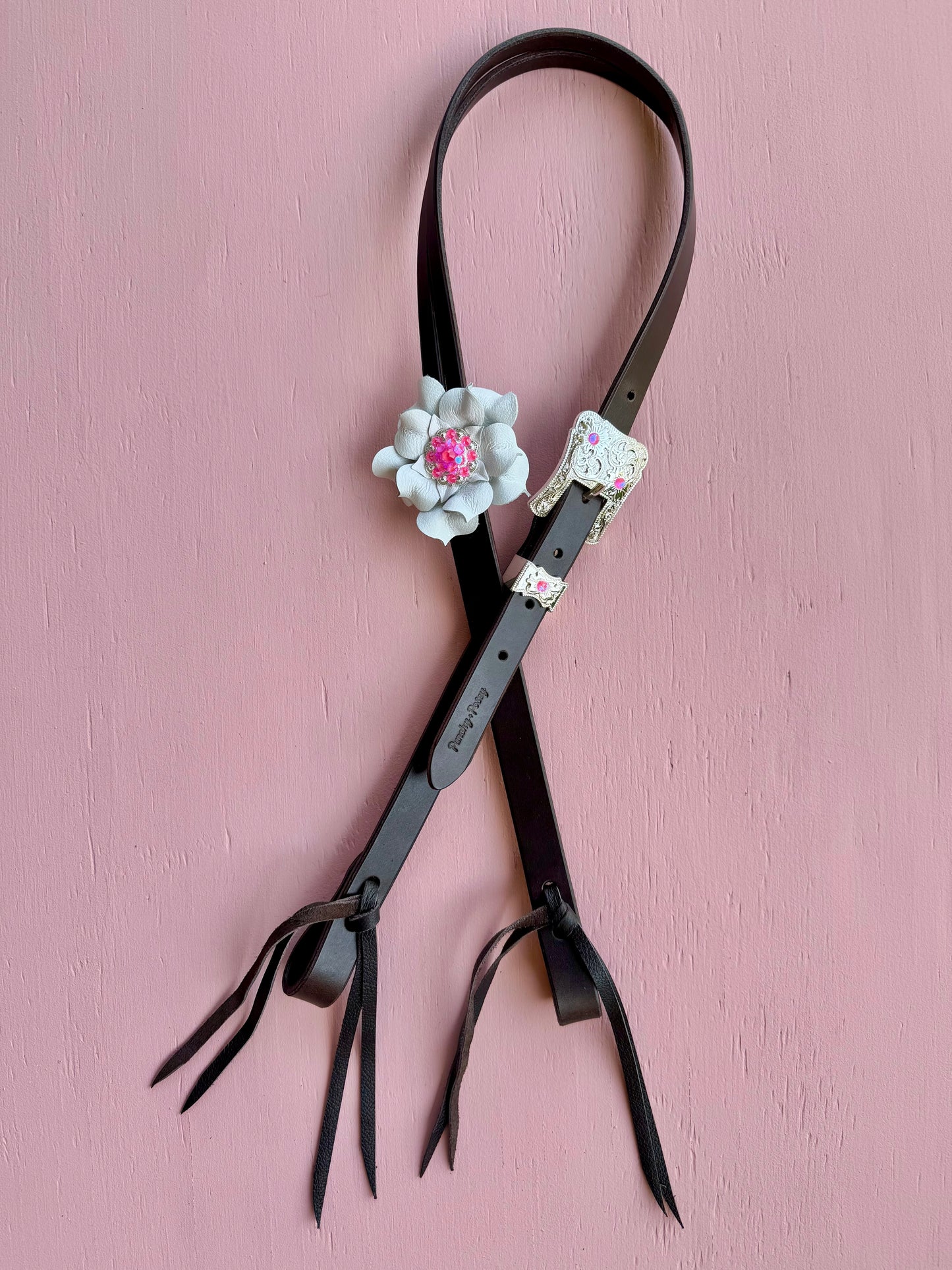 White/Pink Posey Ring Breast Collar
