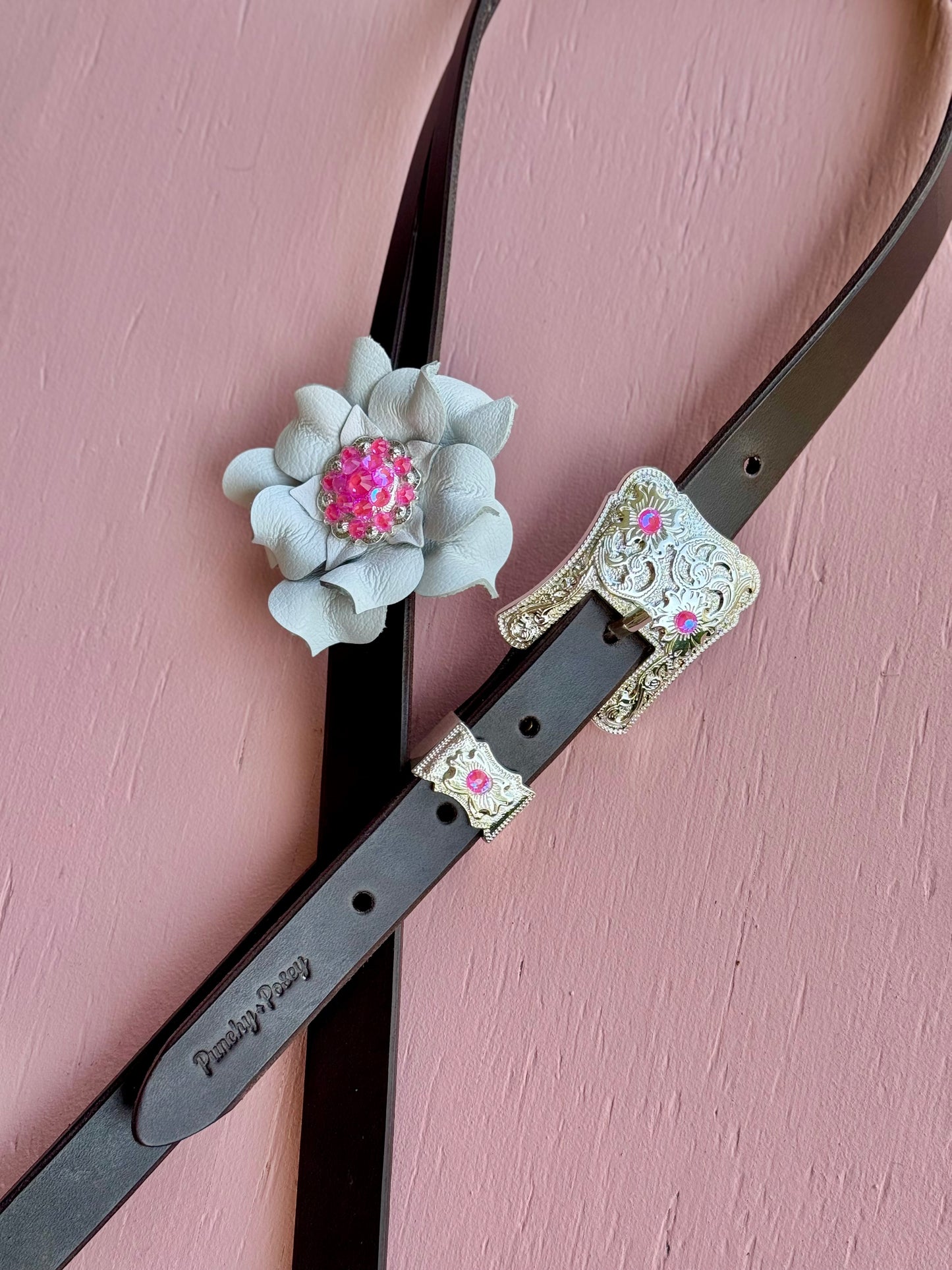 White/Pink Posey Ring Breast Collar