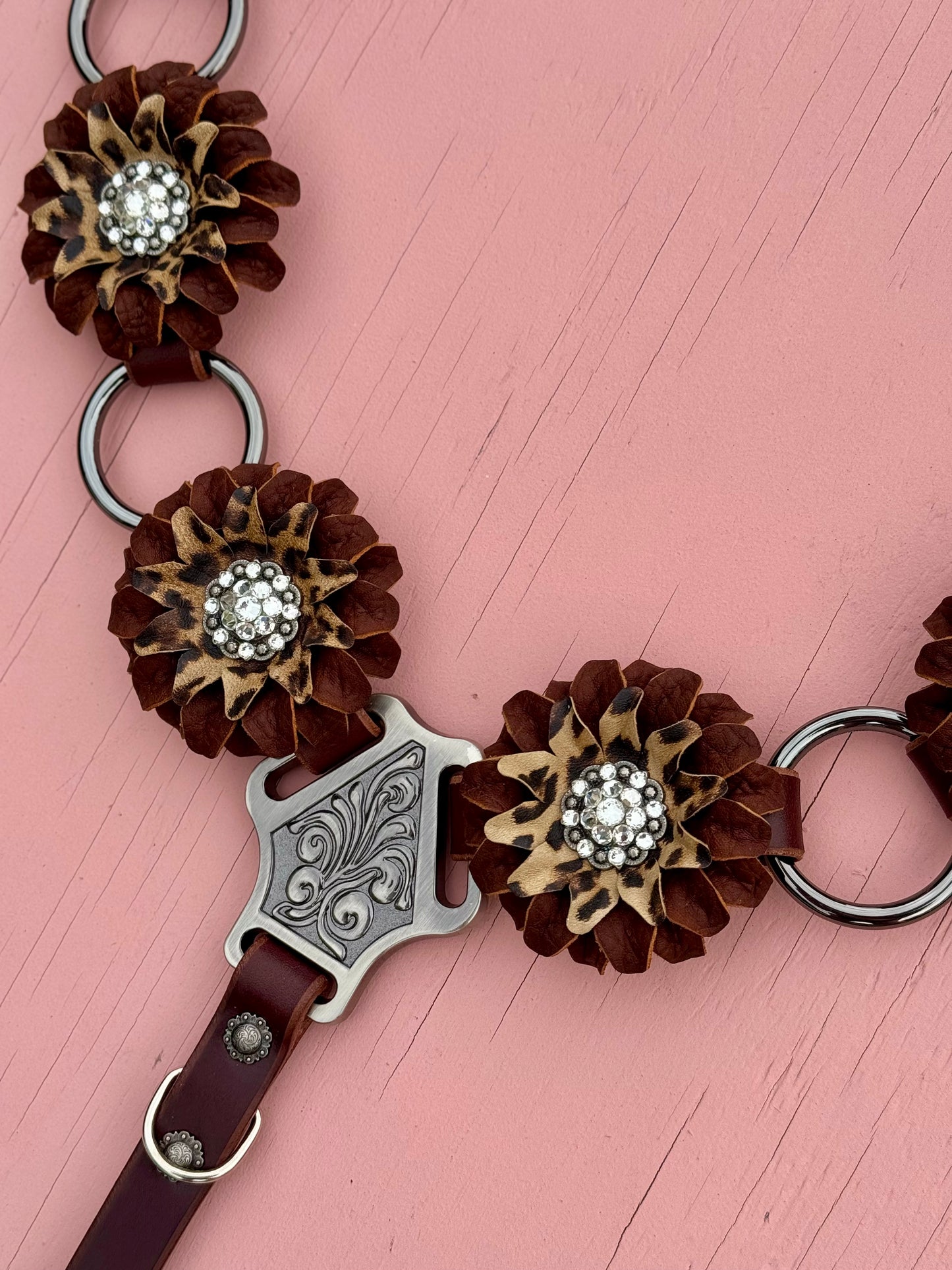 Cheetah Medium Oil Ring Breast Collar