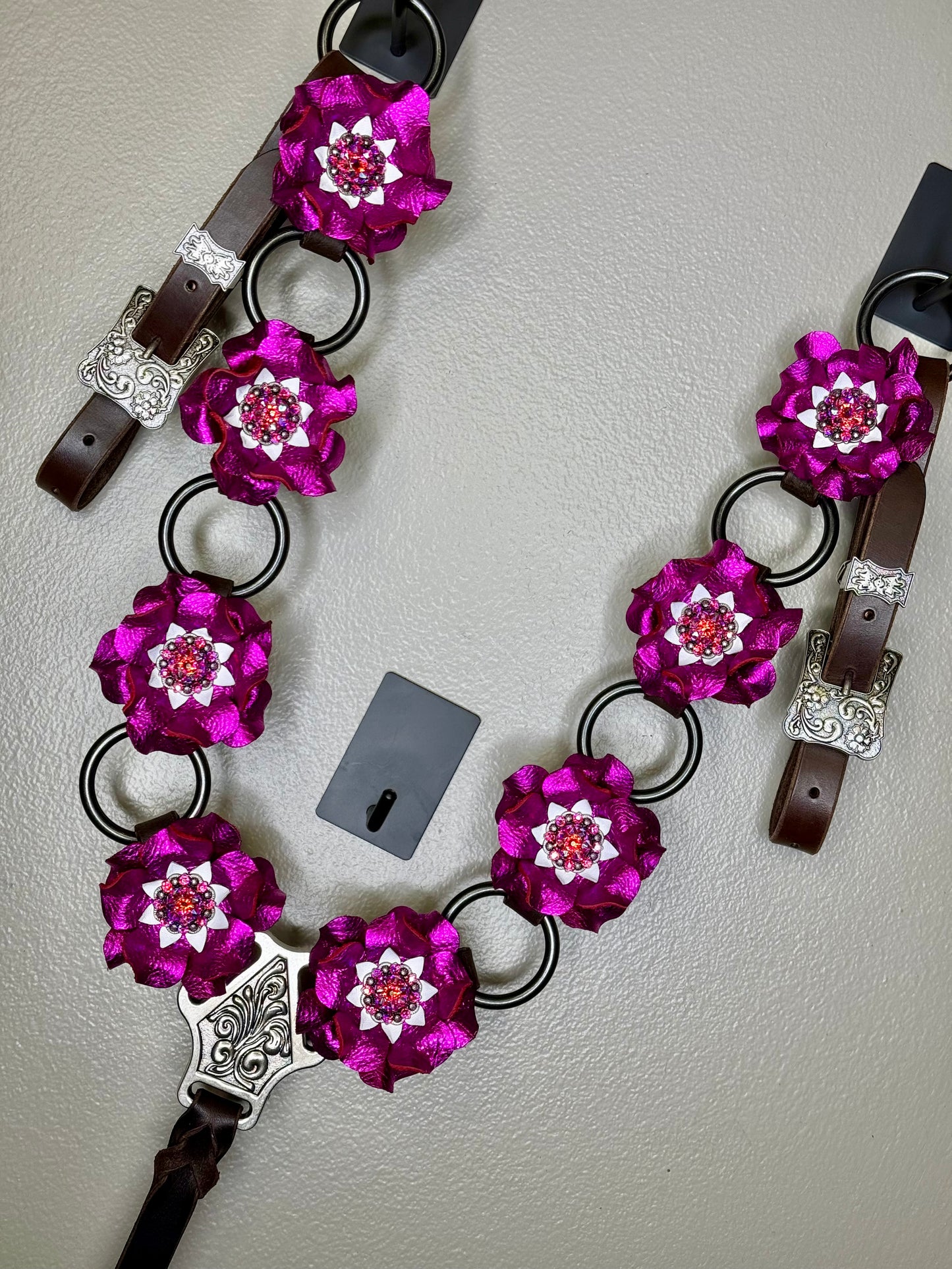 Metallic Hot Pink Ring Breast Collar