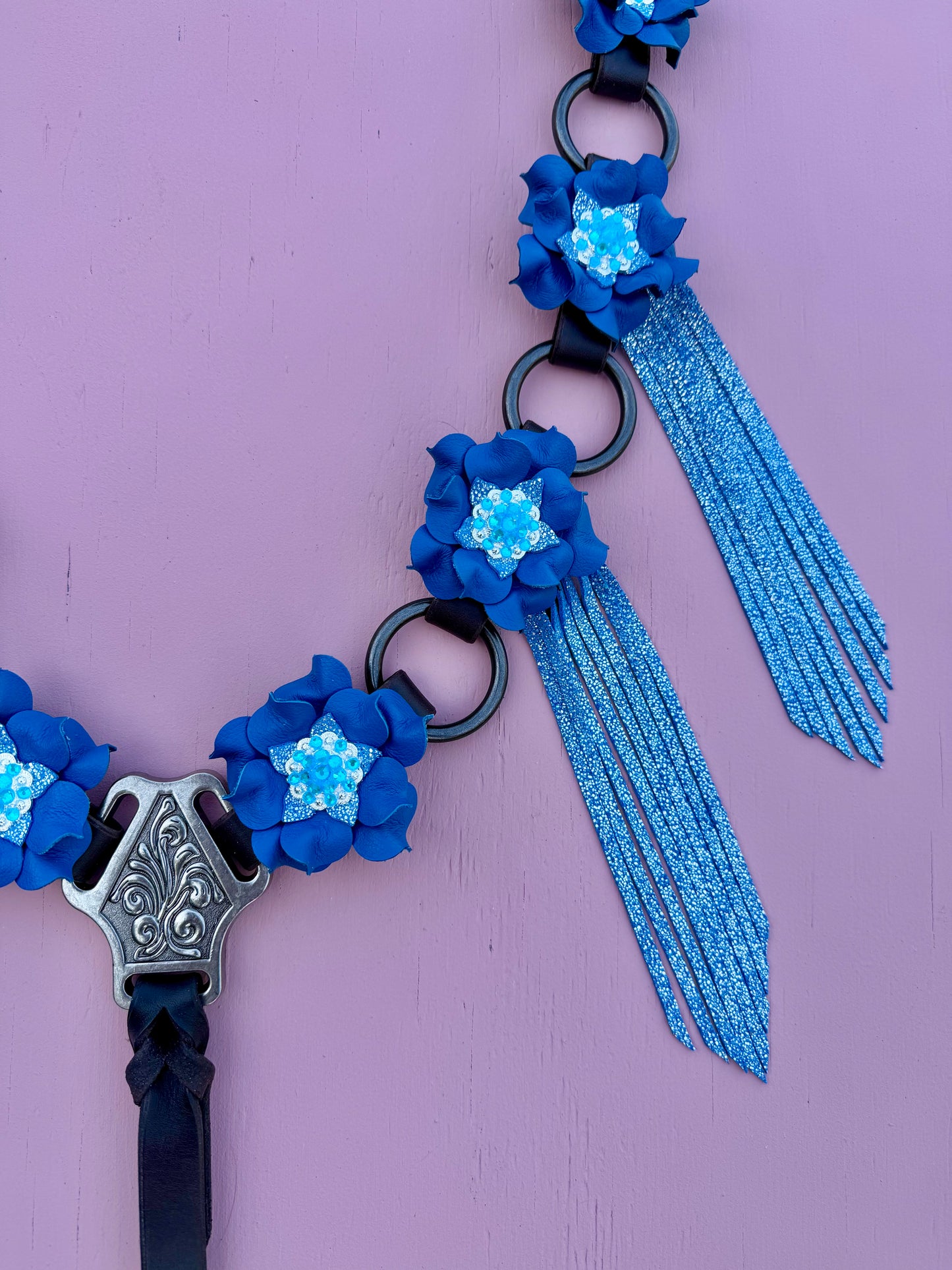 Blue Fringe Ring Breast Collar