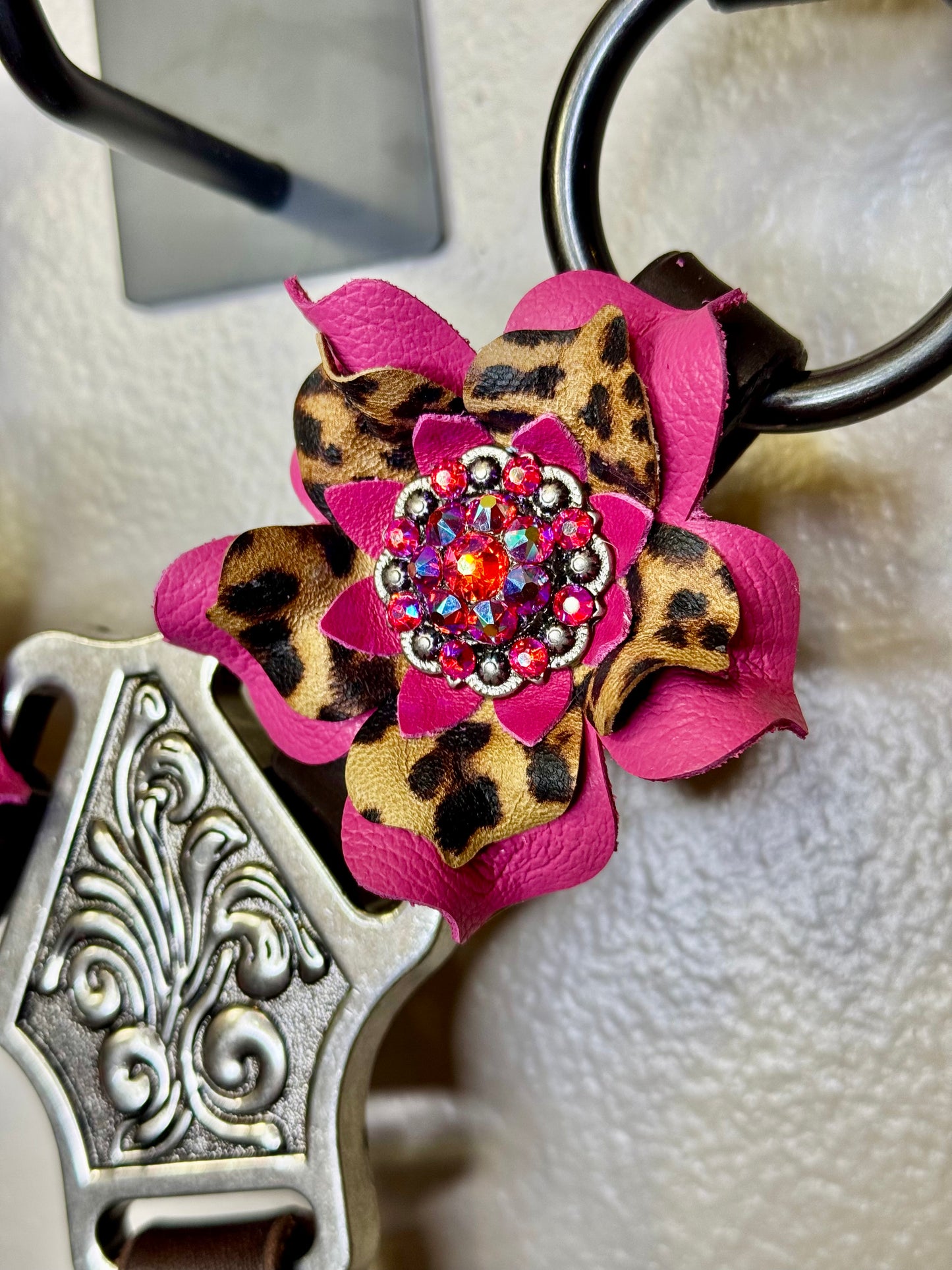 Pink Cheetah Ring Breast Collar