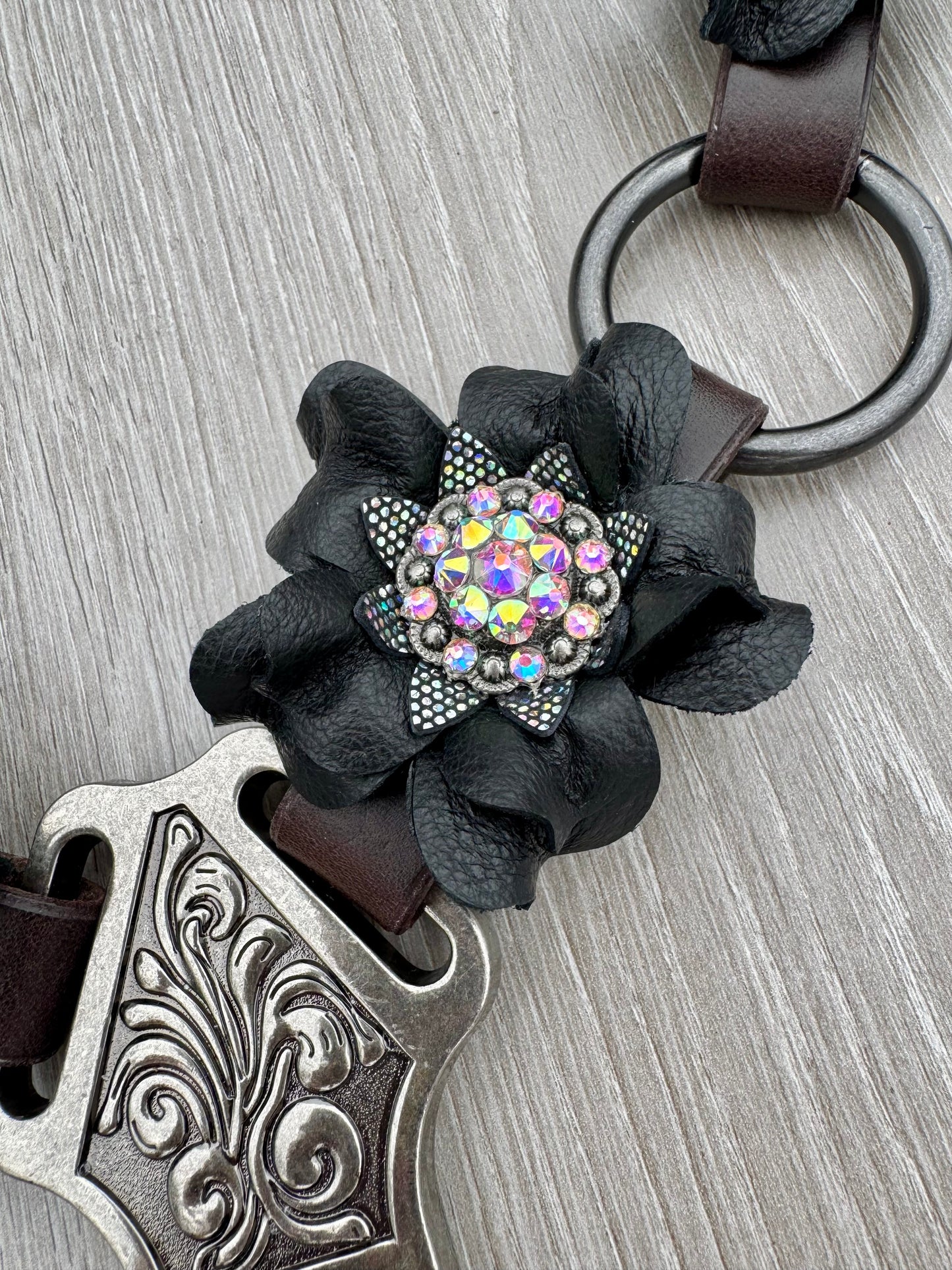 Black Posey Ring Breast Collar