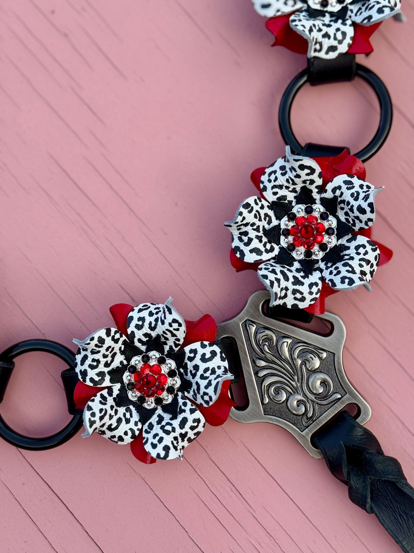 White Cheetah Ring Breast Collar
