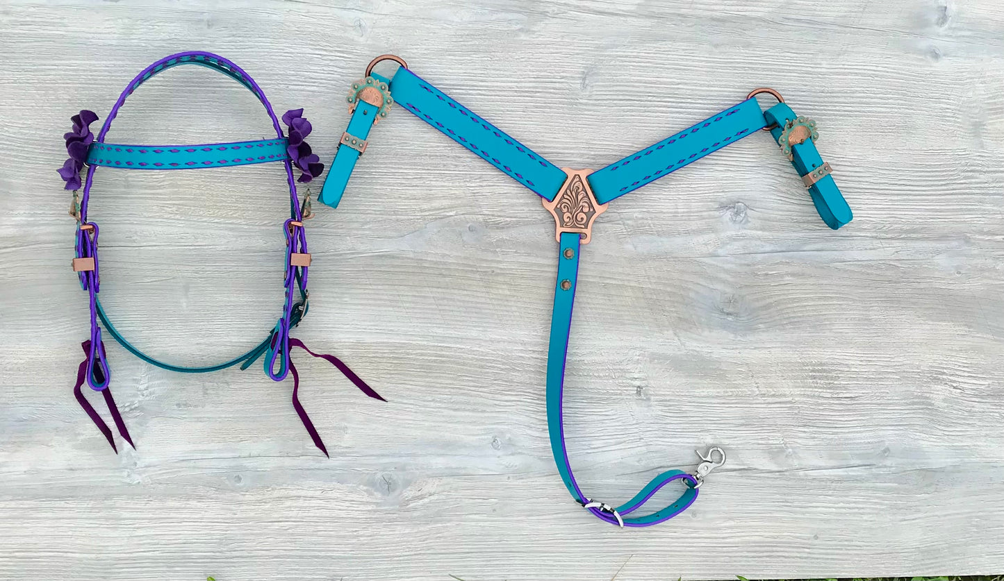 Turquoise Leather Buckstitch Mini Tack Set