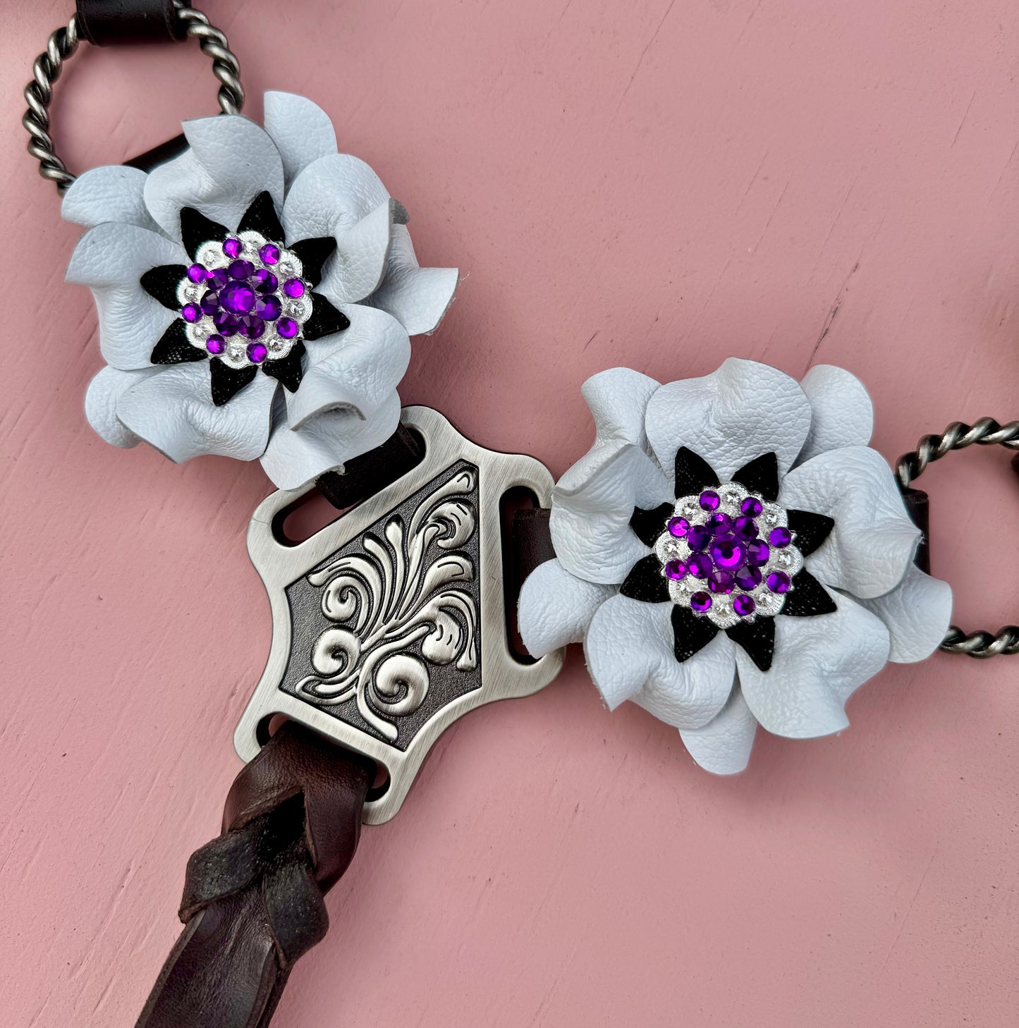 White/Purple Ring Breast Collar