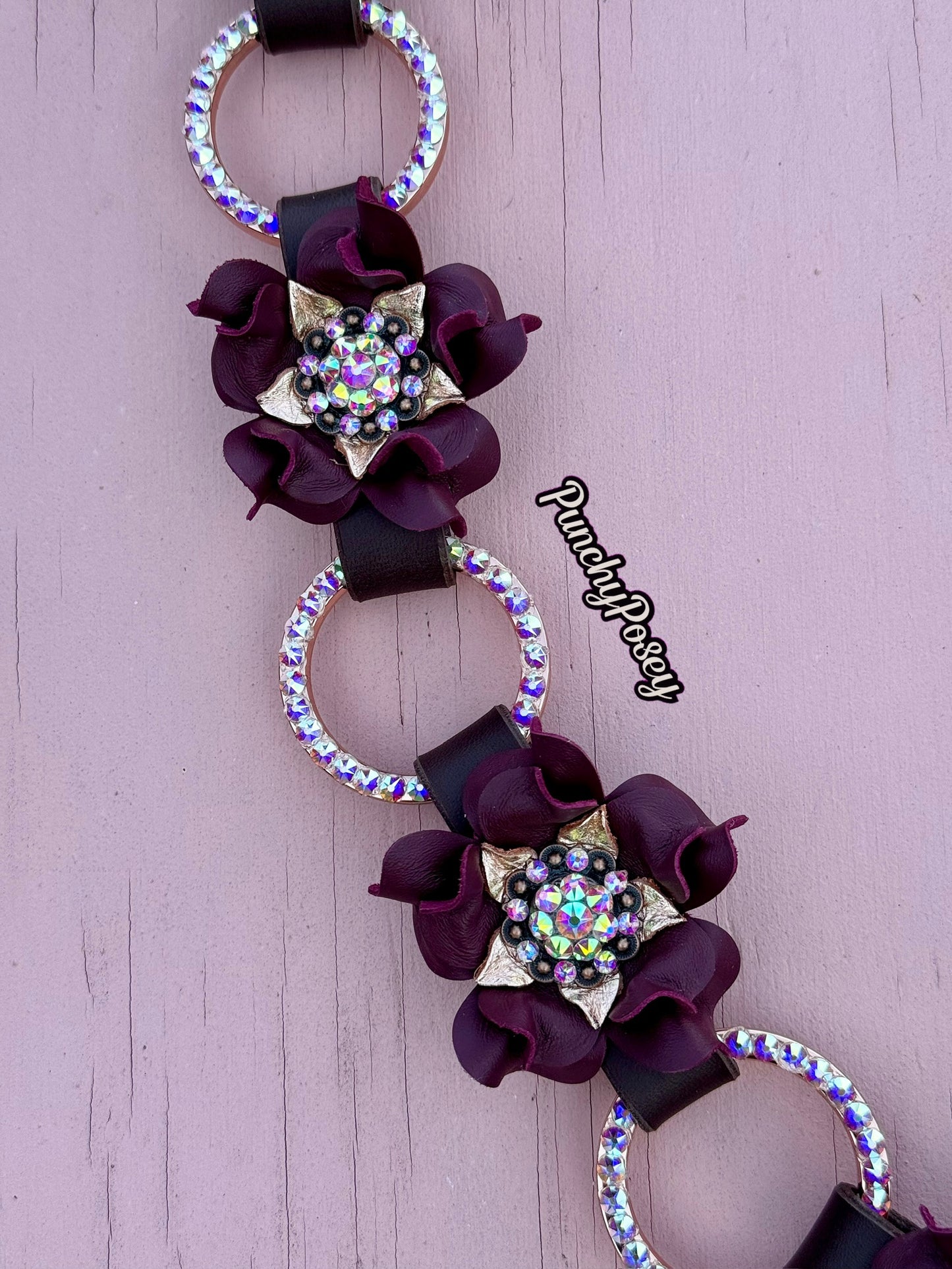Wine Ring Breast Collar