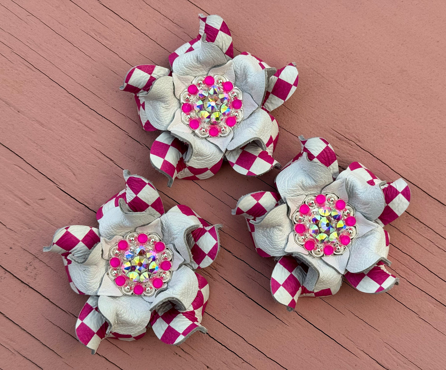 Pink Checker Flower Conchos