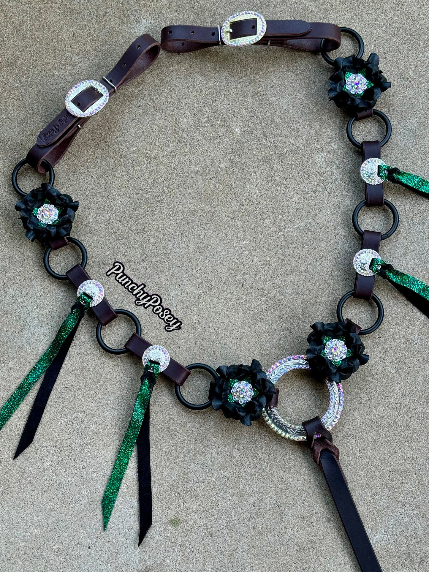 Black Green Tassel Breast Collar