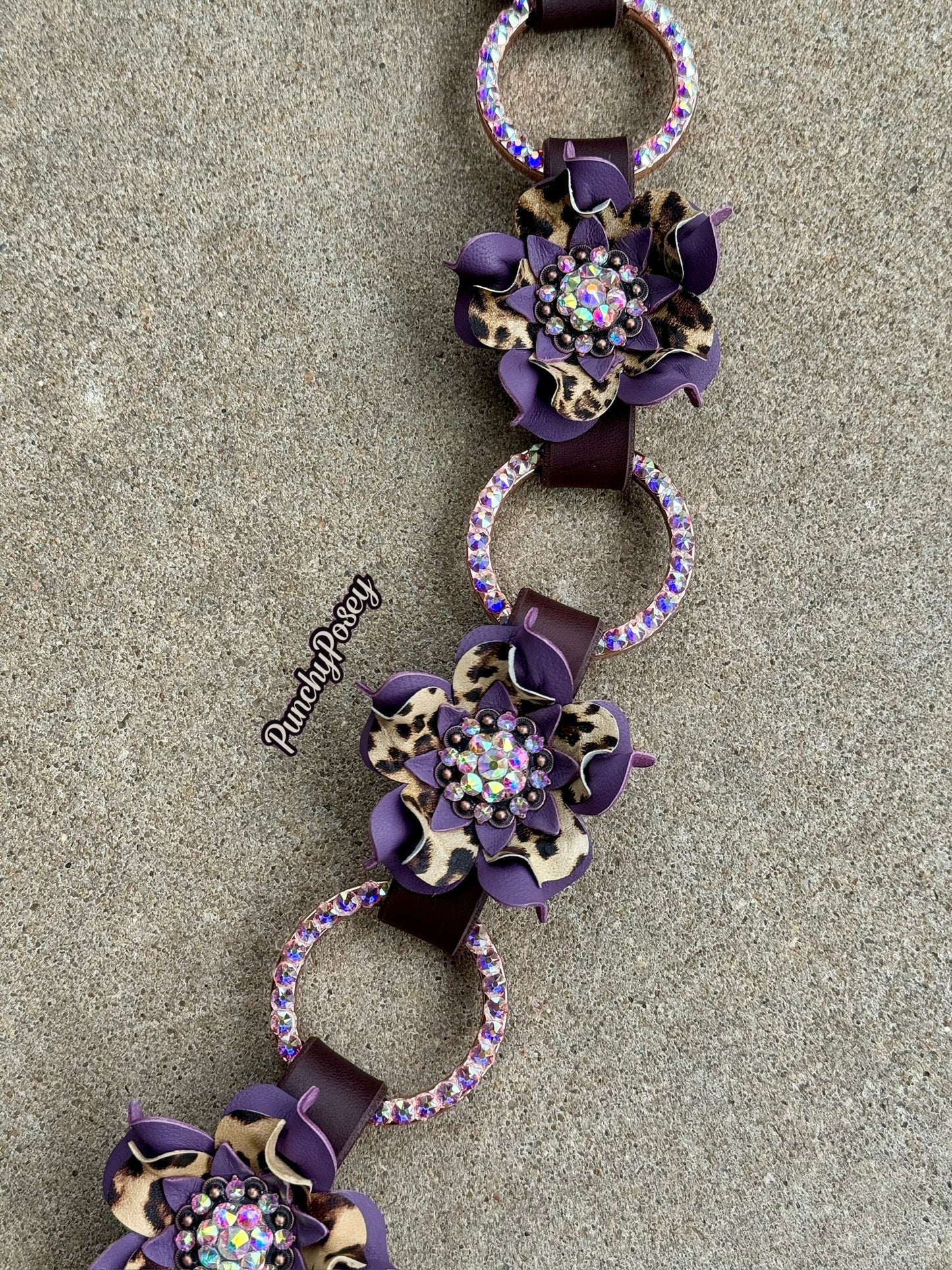 Dusty Lilac Breast Collar