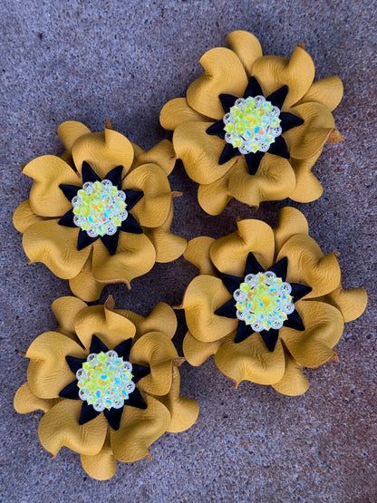 Yellow Flower Conchos