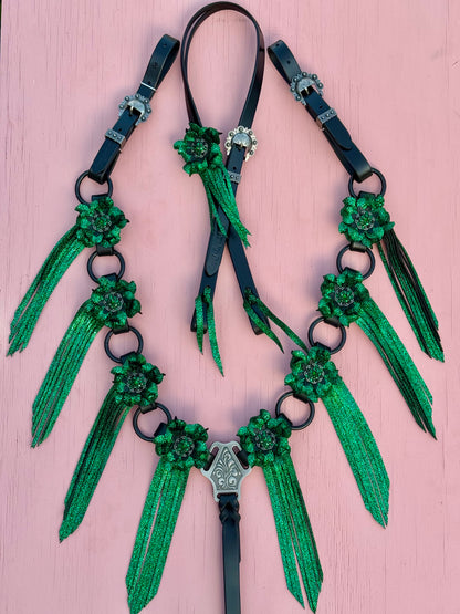 Emerald Green Ring Breast Collar