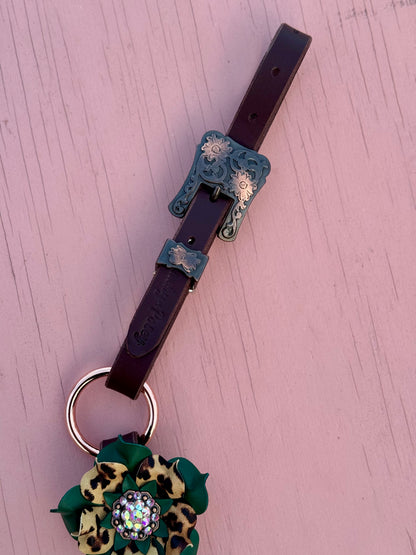 Green Cheetah Ring Breast Collar