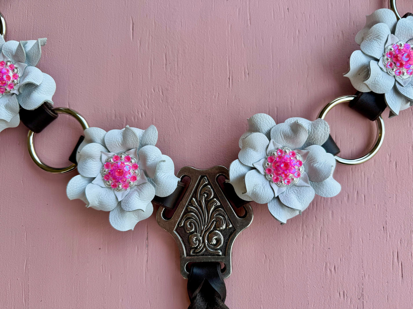 White/Pink Posey Ring Breast Collar