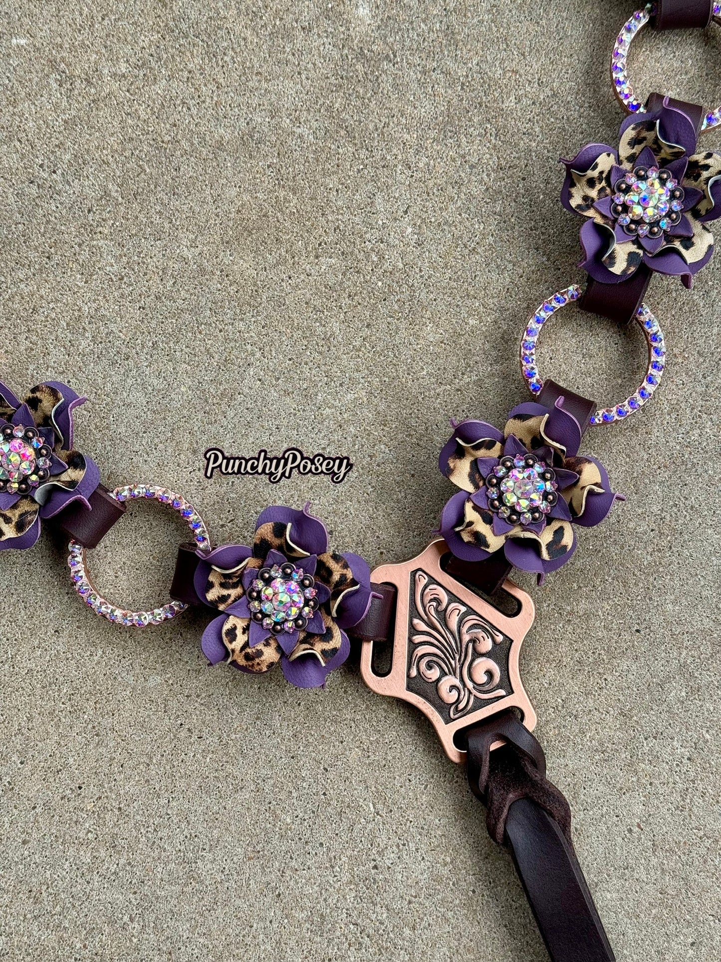 Dusty Lilac Breast Collar