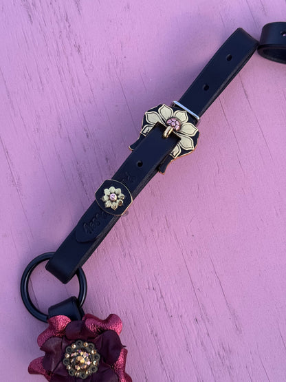 Black Maroon Ring Breast Collar