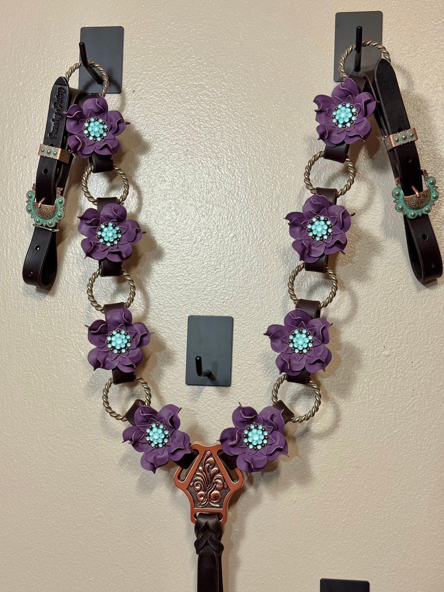 Dusty Lilac Ring Breast Collar