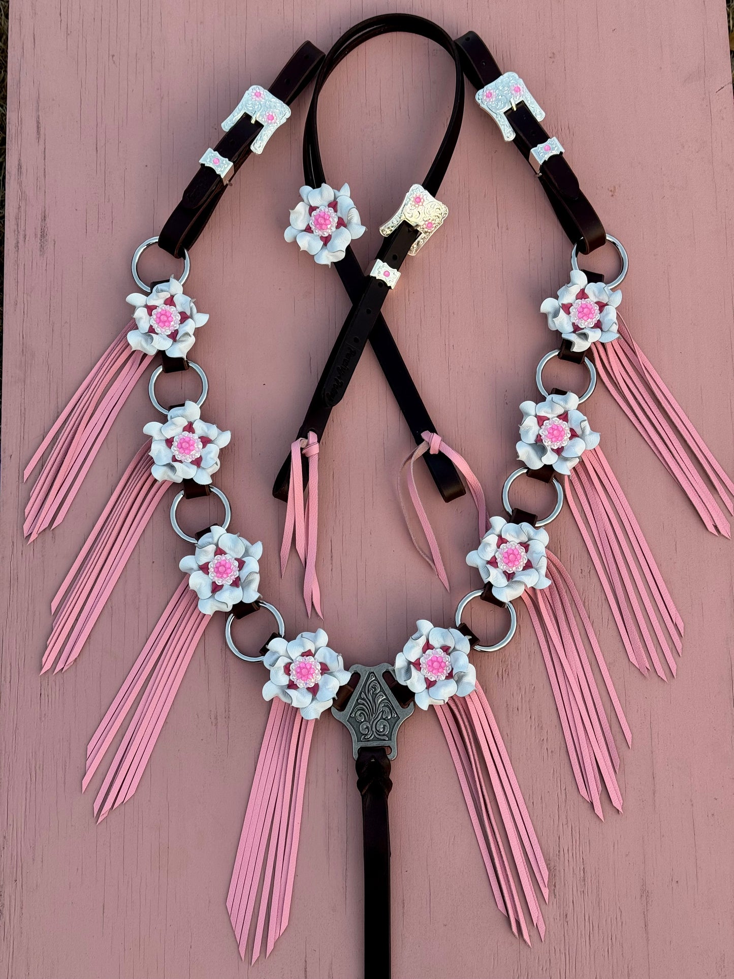 White Pink Fringe Ring Tack Set