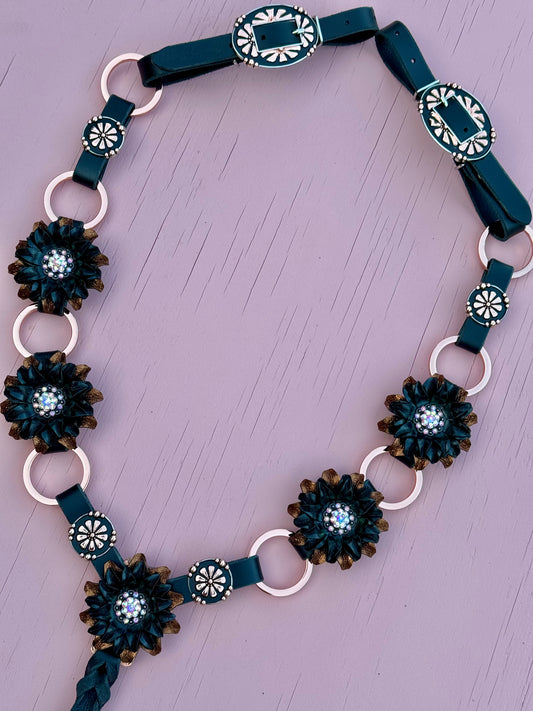 Black Rose Gold Ring Breast Collar