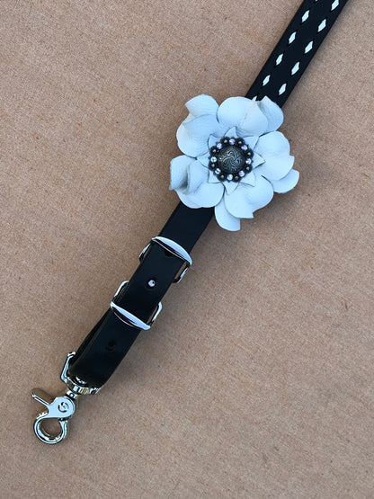 Black and White Buckstitch Wither Strap