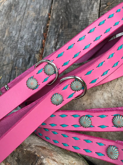 Bubblegum Pink Buckstitch Dog Leash