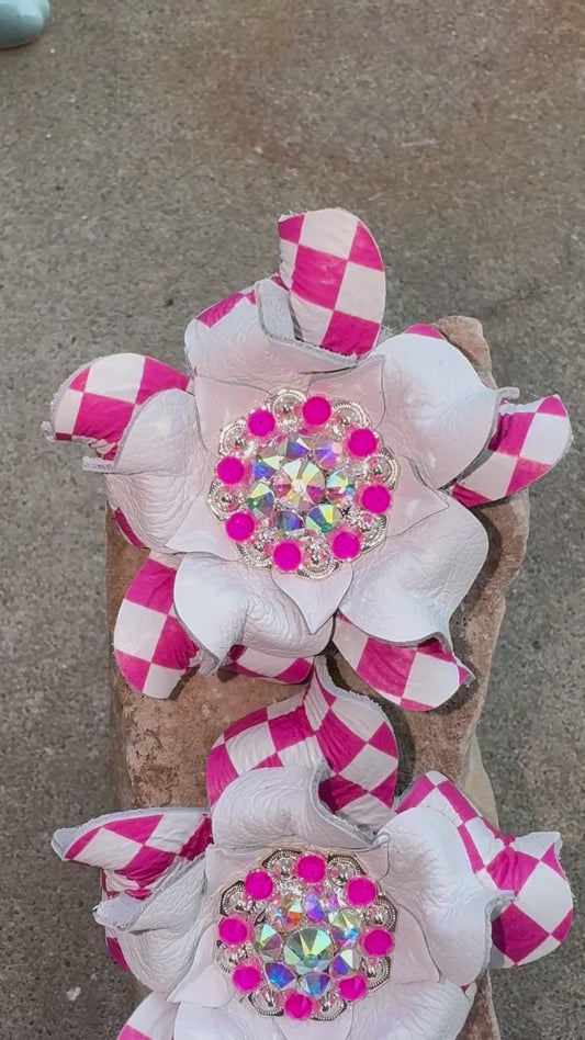Pink Checker Flower Conchos