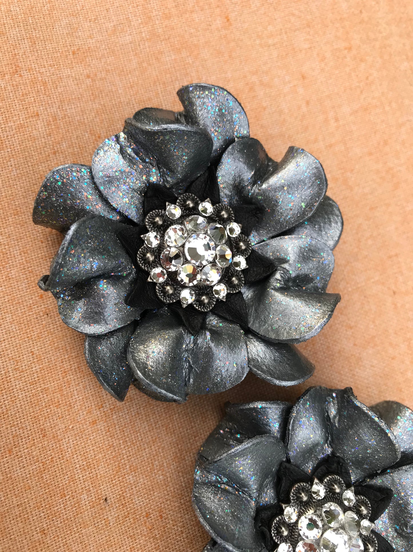 Set of Smoke Silver Glitter Punchy Posies