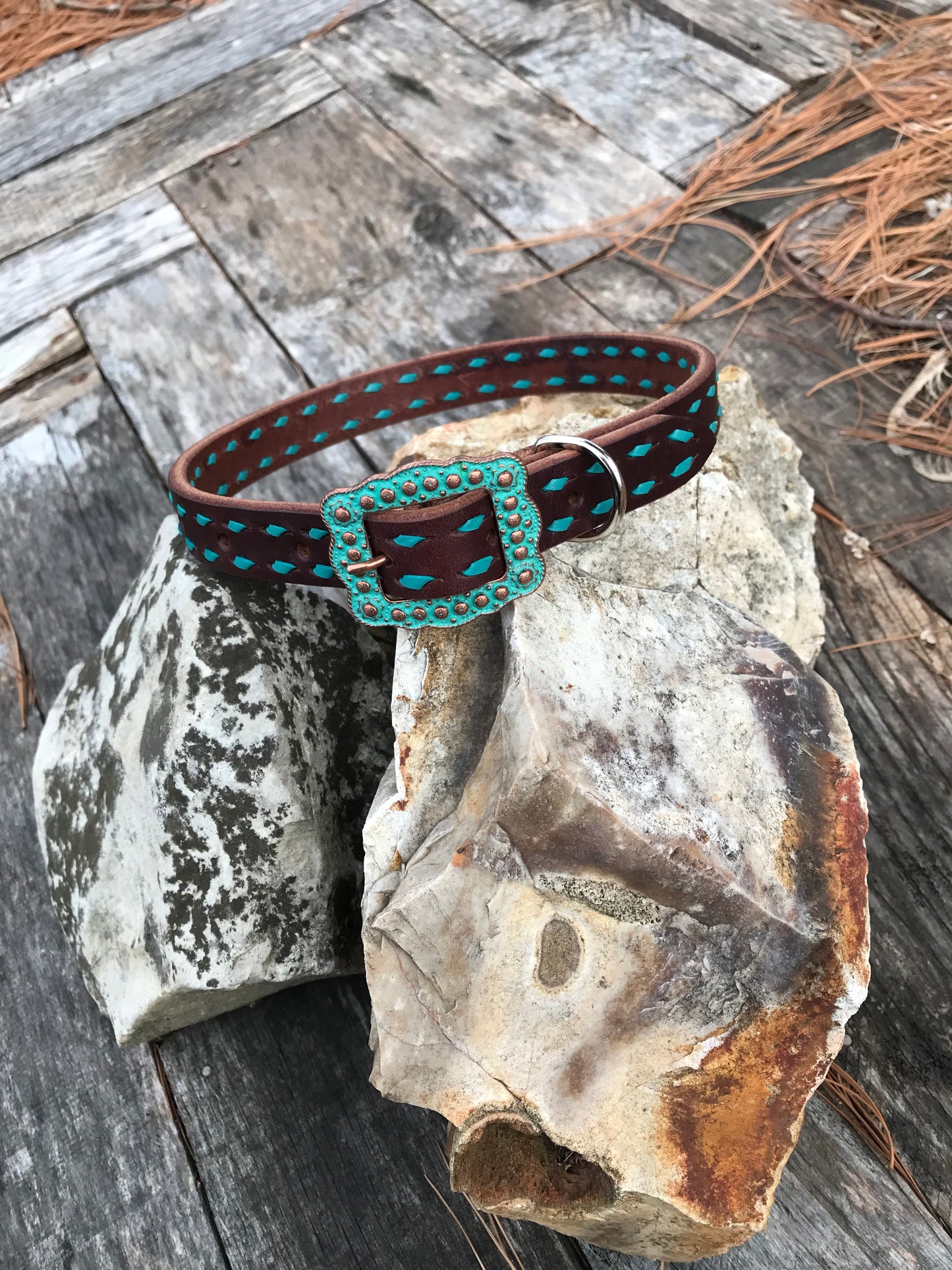 Chocolate Leather Dog Collar with Turquoise Buckstitch