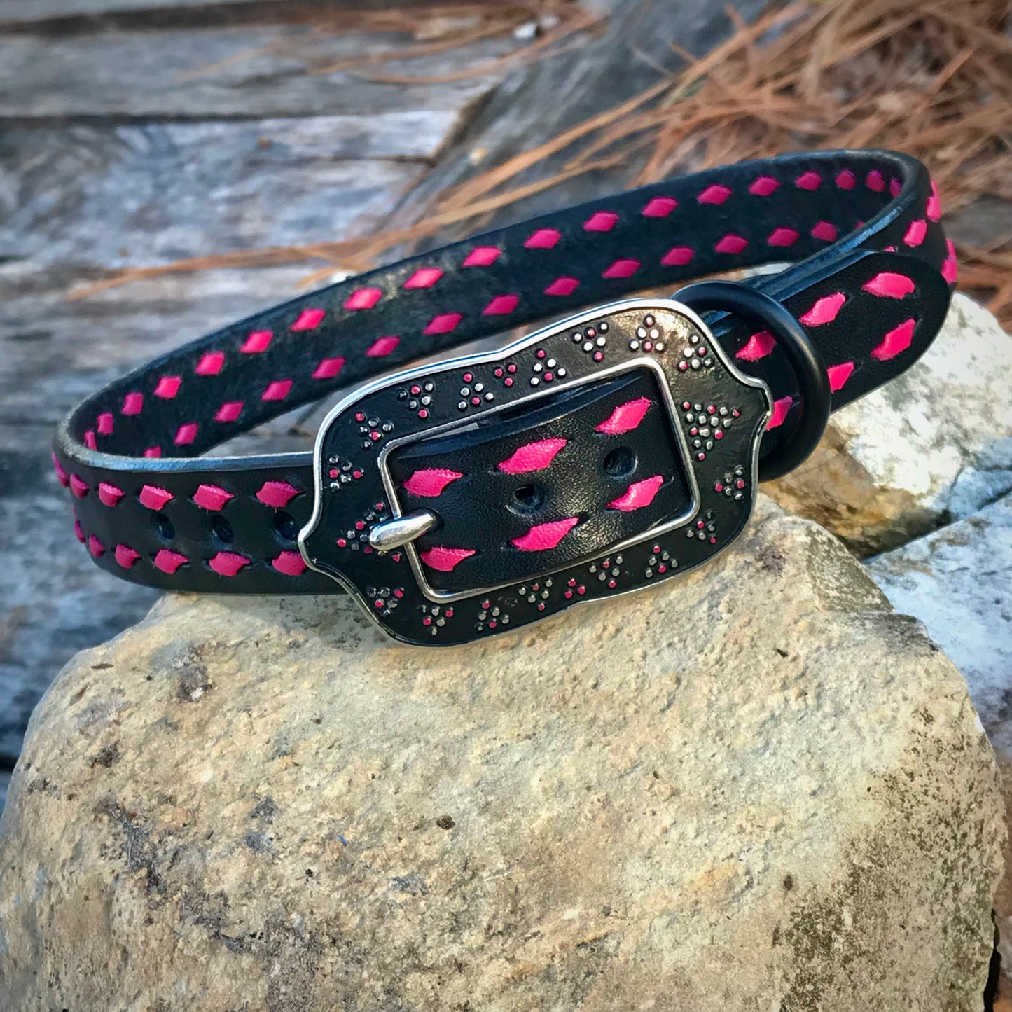 Black Leather Dog Collar with Pink Buckstitch