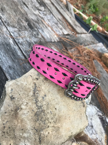 1" Bubblegum Pink Leather Collar with Black Buckstitch