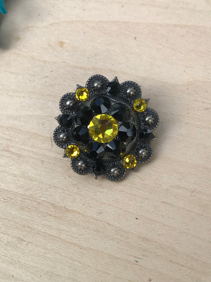 Black and Yellow Bling Conchos