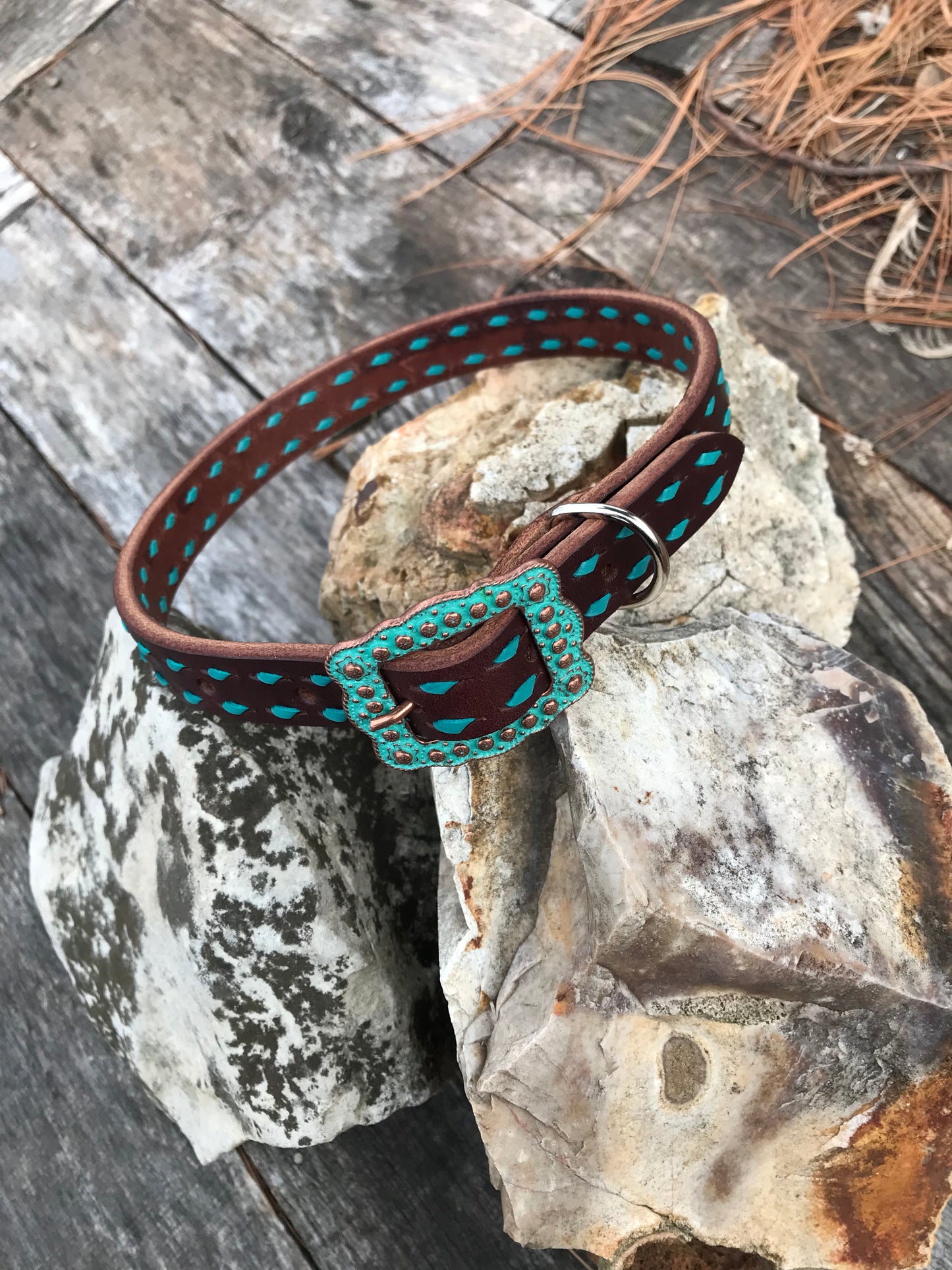 Chocolate Leather Dog Collar with Turquoise Buckstitch